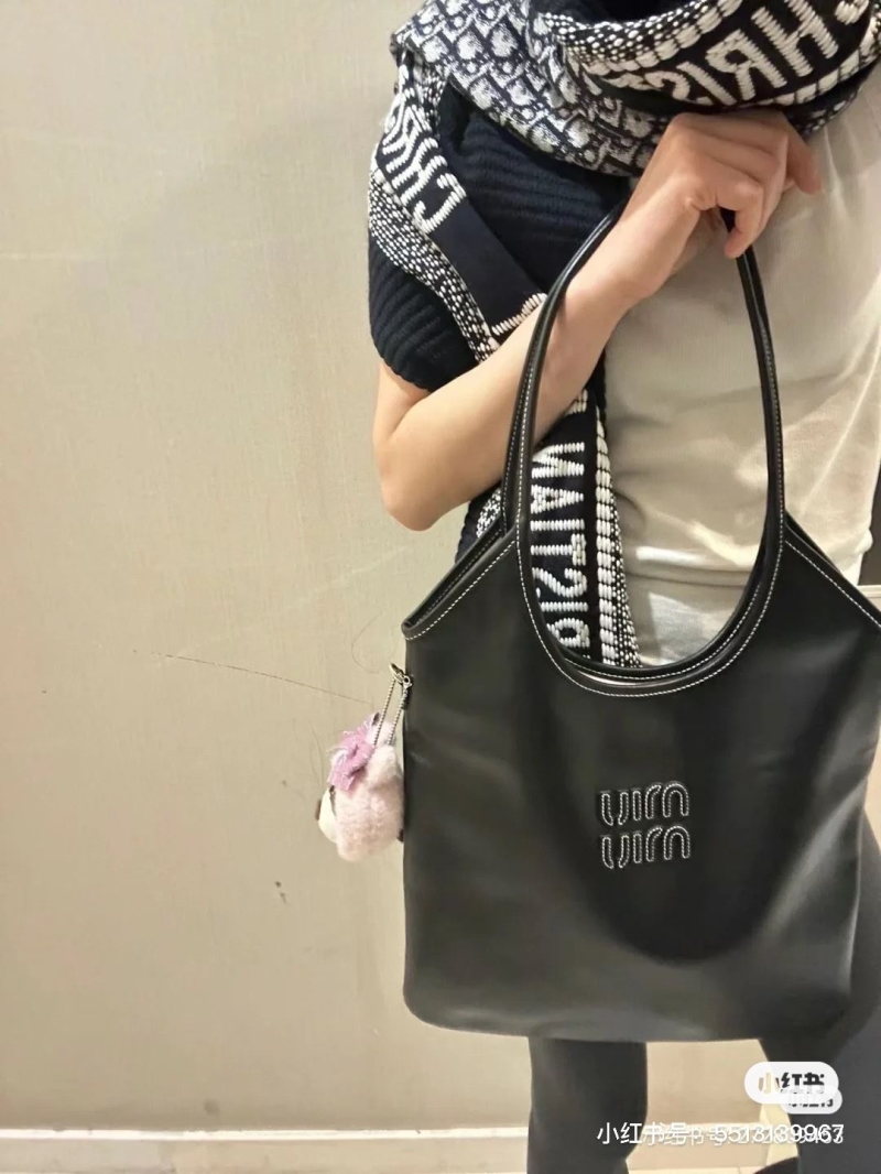 Miu Miu Tote Bags